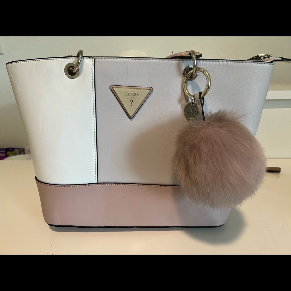 Guess bag and wallet - Picture 1 of 7
